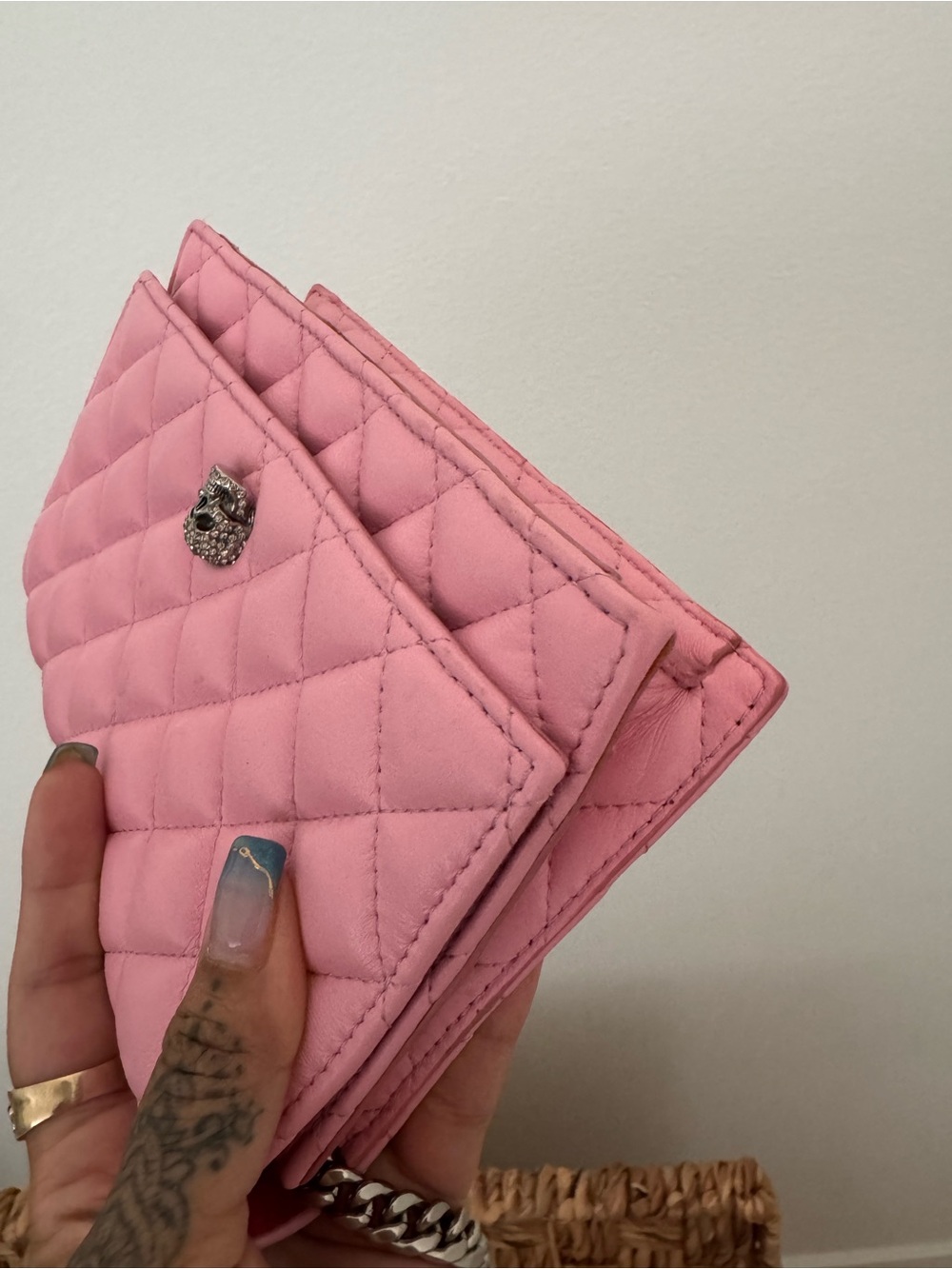 Alexander McQueen Pink Quilted Chain Shoulder Bag with Skull Accent - Picture 2 of 3